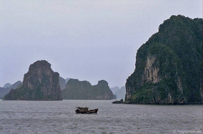 Precious memories about Halong Bay in 1991